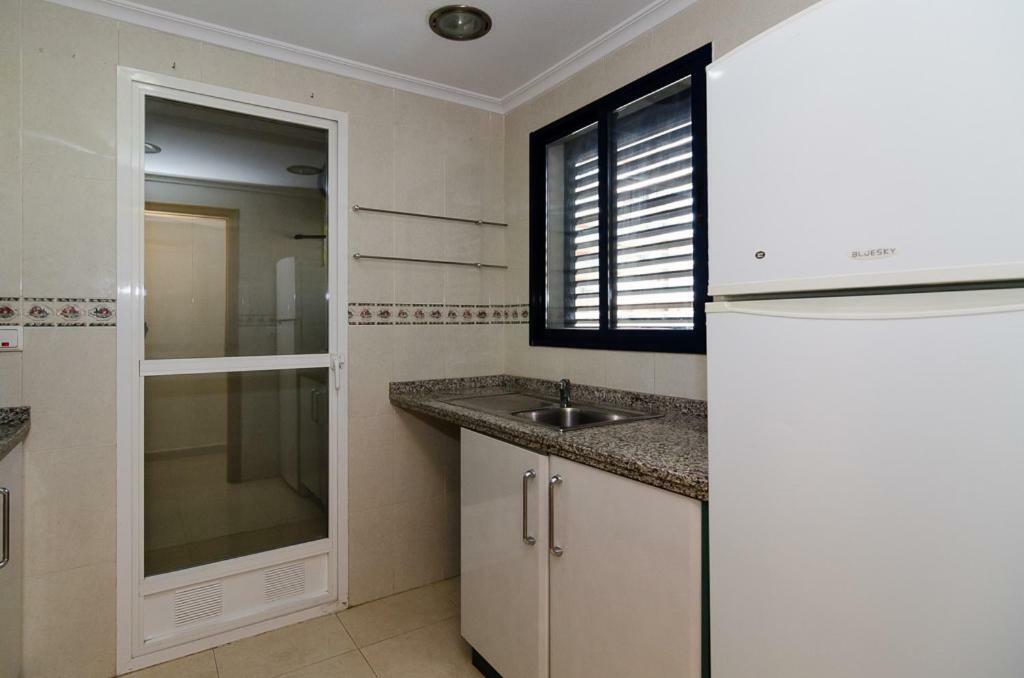 Comfortable Apartment In Бенидорм Экстерьер фото